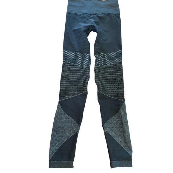 NWT Spanx Moto Leggings Indigo Sky Navy Blue‎ Seamless Look at Me Now Size Small - Picture 8 of 15